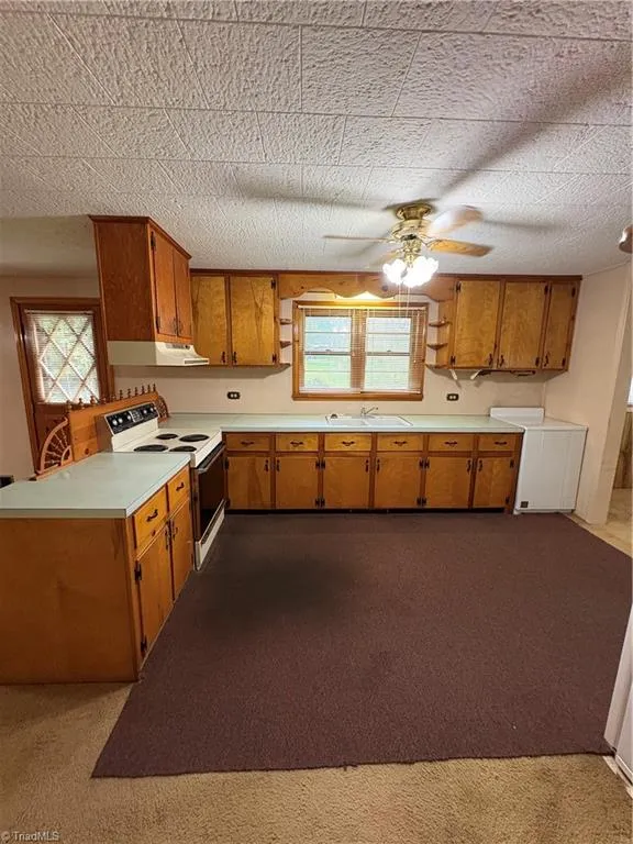 171 Shadow Lane Hays, NC 28635