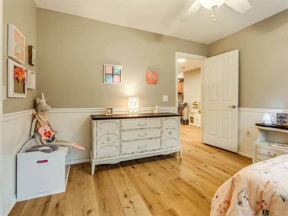 2485 Avalon Drive Eufaula, OK 74432