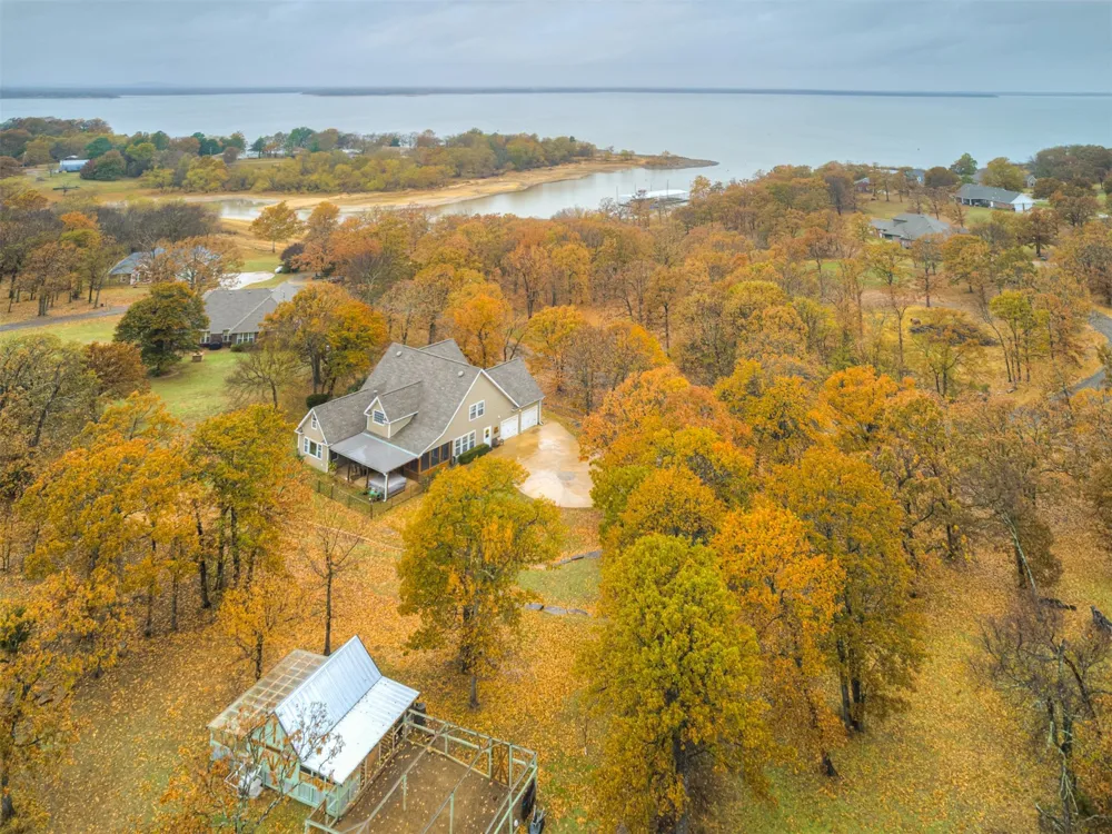 2485 Avalon Drive Eufaula, OK 74432