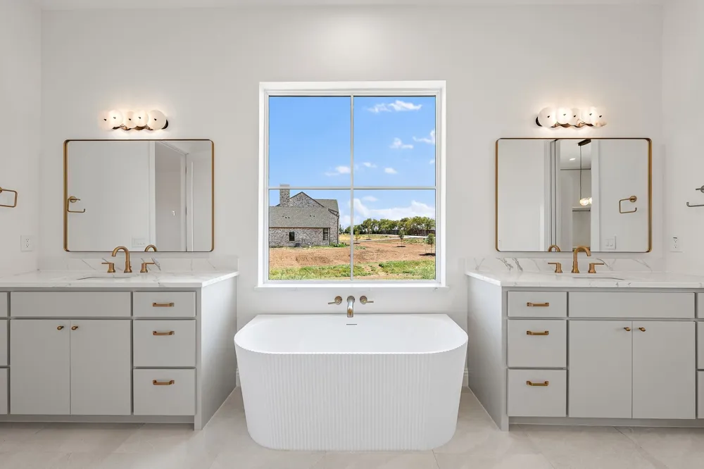 1071 Lakeway Drive Sanger, TX 76266