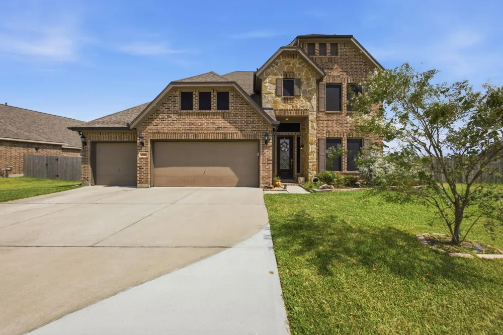 15002 Gulfstream Park Avenue Barbers Hill, TX 77523