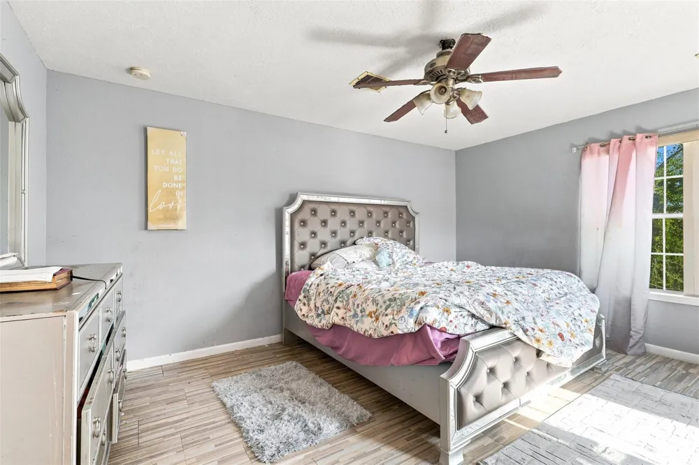 2906 Latch Lane Houston, TX 77038