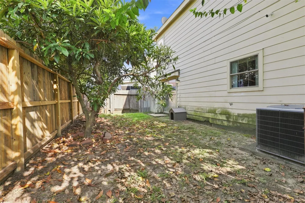 2906 Latch Lane Houston, TX 77038
