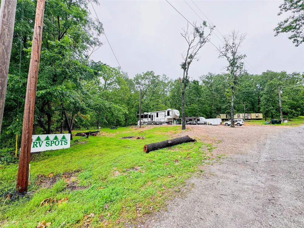 28266 S 573 ROAD Welling, OK 74471