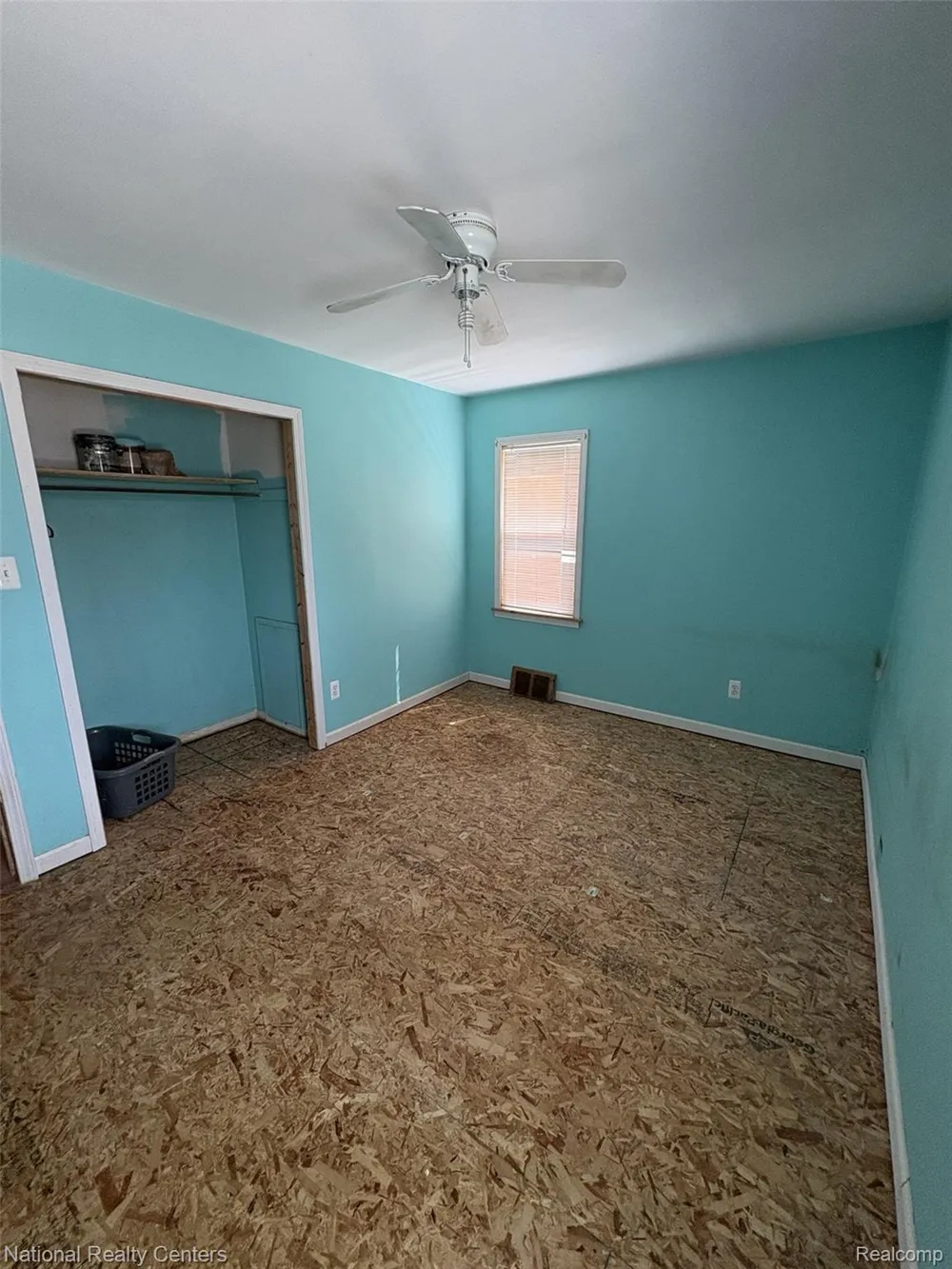 17545 Louise Street Southfield City, MI 48075