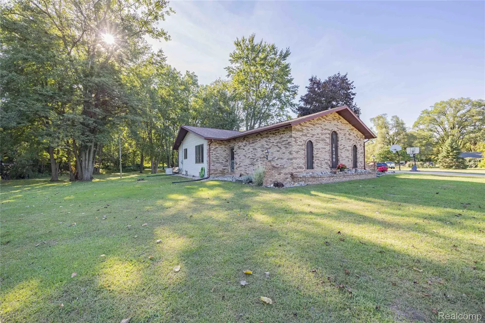 16300 Hannan Road Romulus City, MI 48174