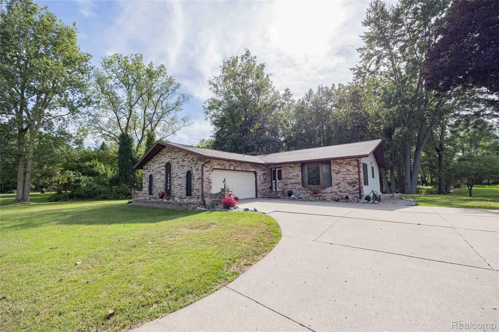 16300 Hannan Road Romulus City, MI 48174