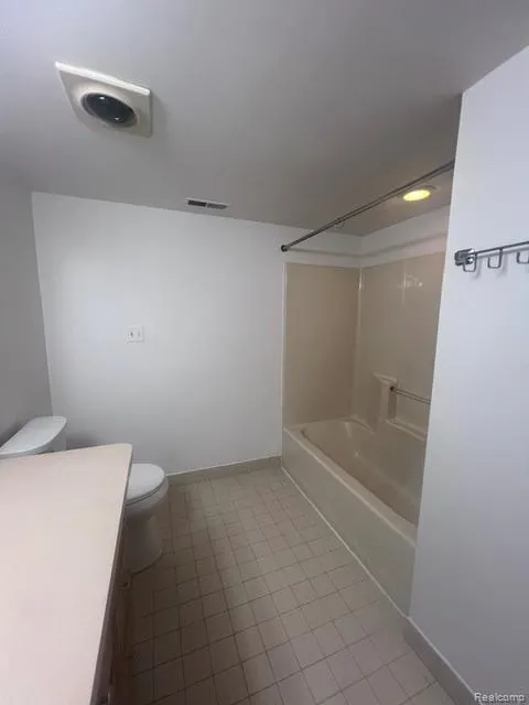 21936 Morley Avenue Dearborn City, MI 48124