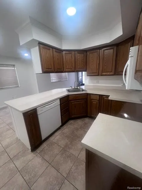 21936 Morley Avenue Dearborn City, MI 48124