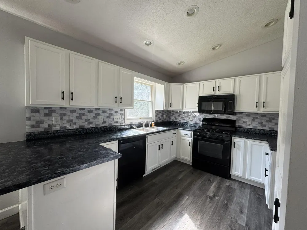 3668 Laberdee Road Raisin Township, MI 49221