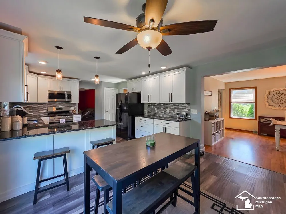 605 Nadeau Road Frenchtown Township, MI 48162