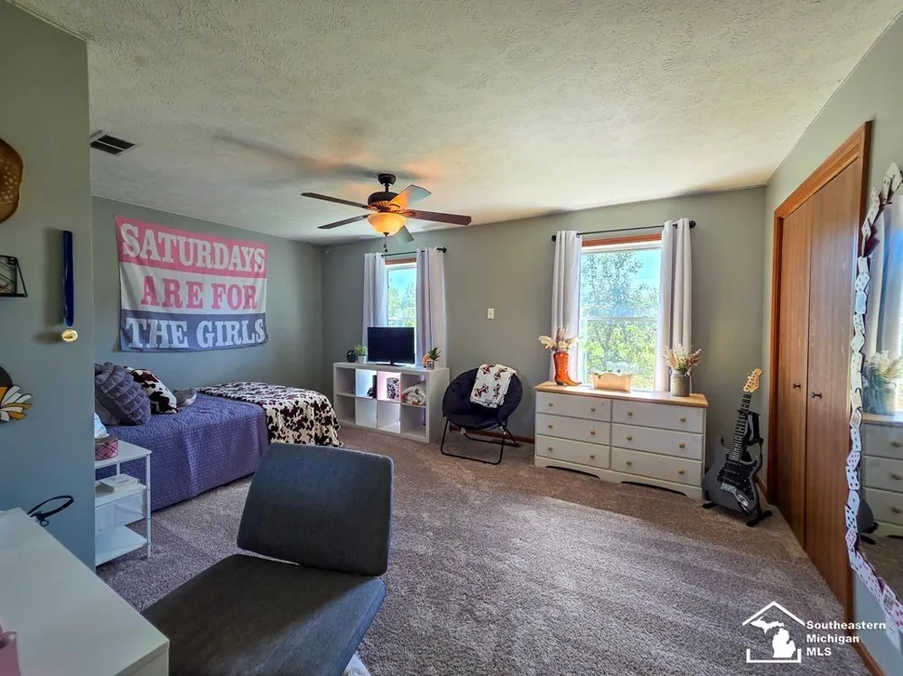 605 Nadeau Road Frenchtown Township, MI 48162