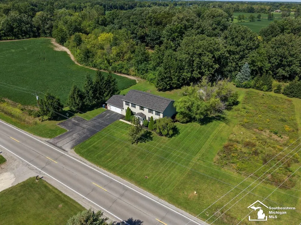 605 Nadeau Road Frenchtown Township, MI 48162