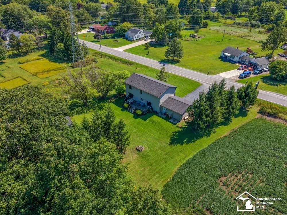 605 Nadeau Road Frenchtown Township, MI 48162