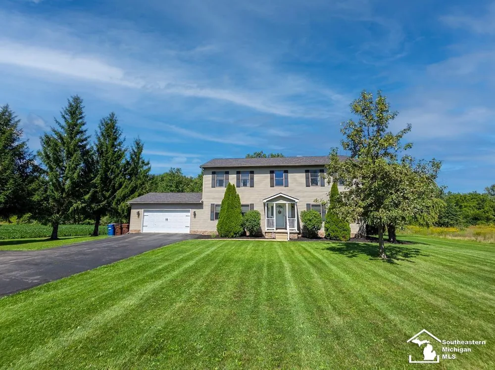 605 Nadeau Road Frenchtown Township, MI 48162