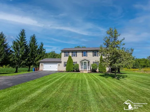 605 Nadeau Road