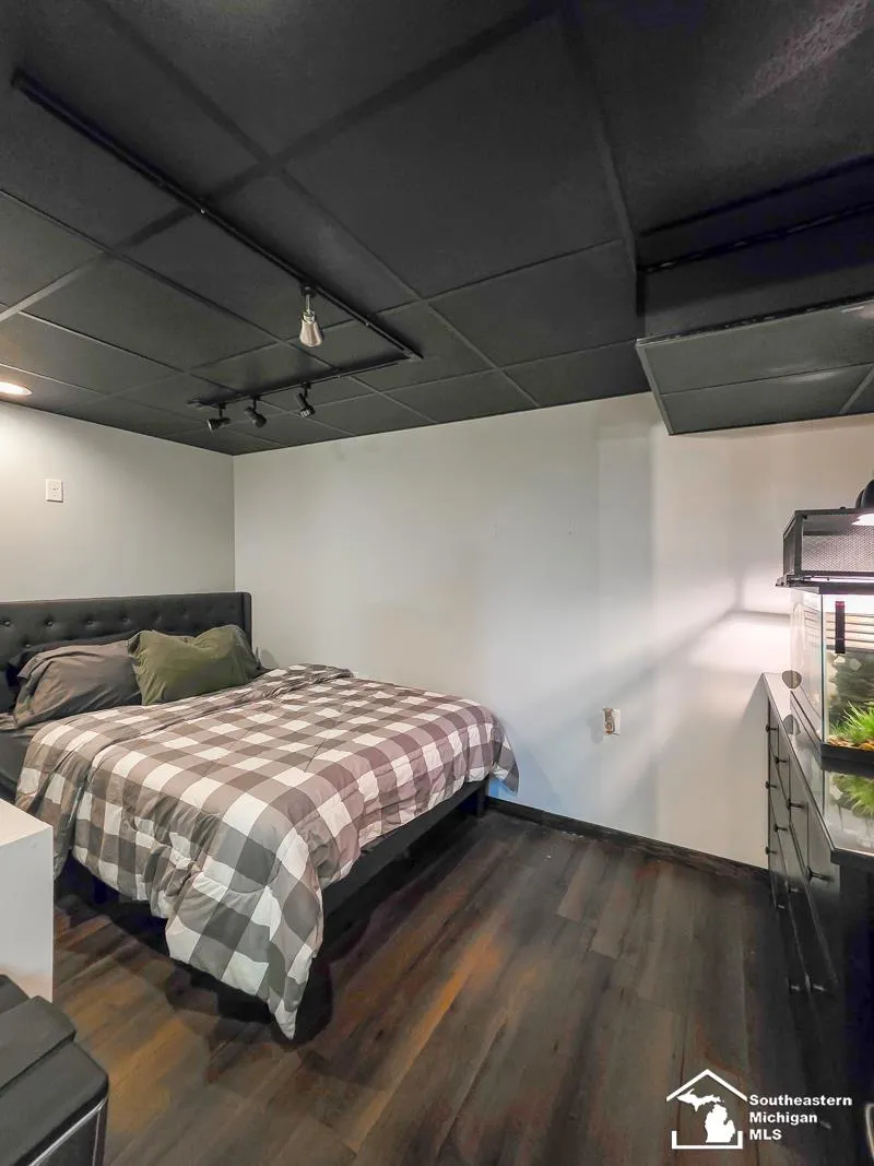 605 Nadeau Road Frenchtown Township, MI 48162