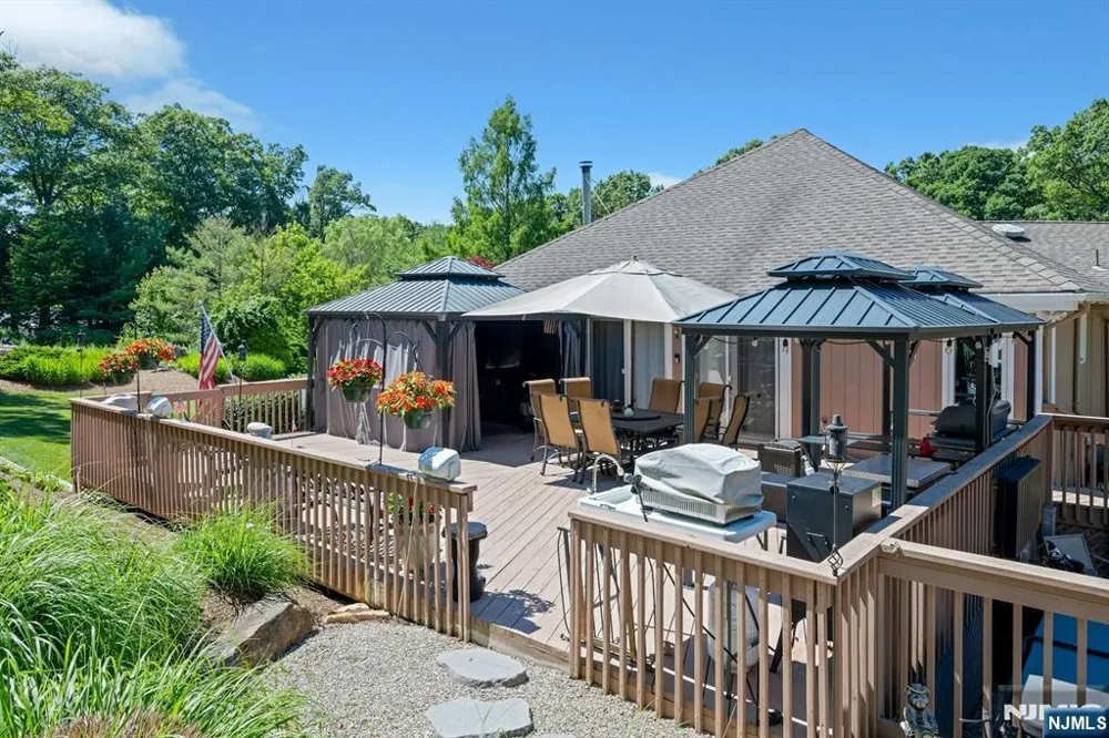 1034 Green Pond Road Rockaway Township, NJ 07435