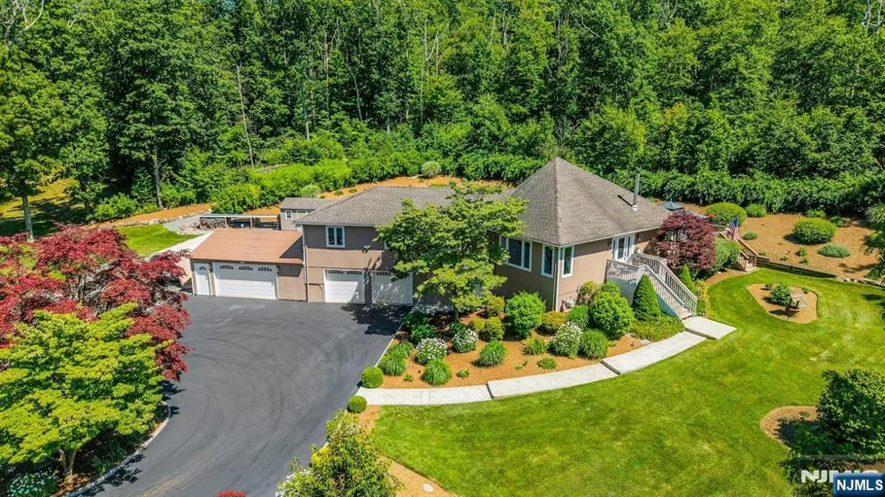 1034 Green Pond Road Rockaway Township, NJ 07435