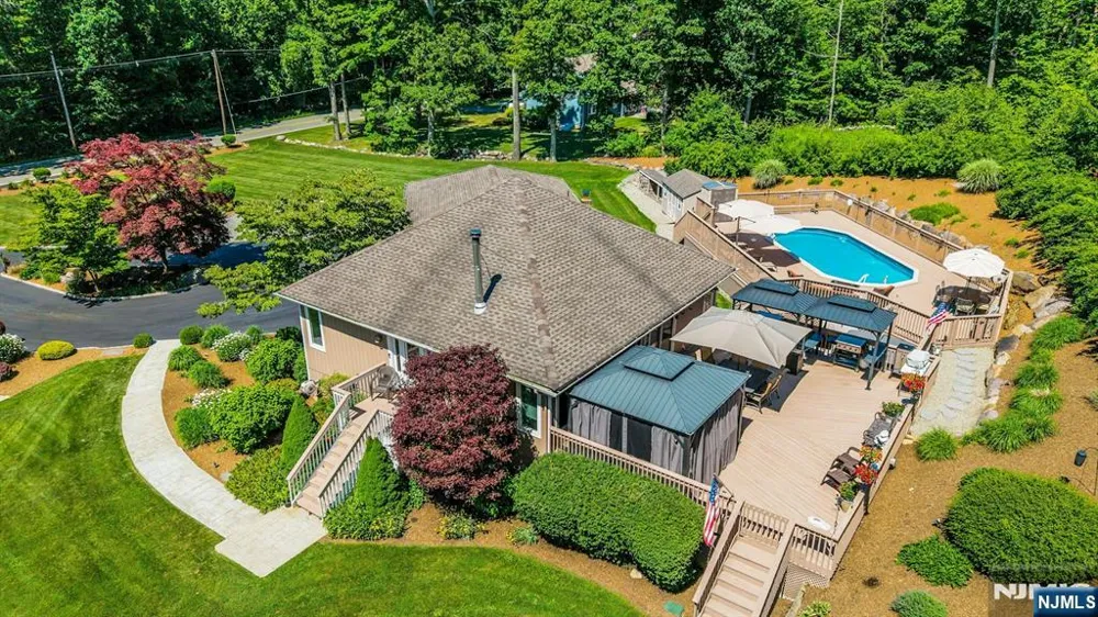 1034 Green Pond Road Rockaway Township, NJ 07435