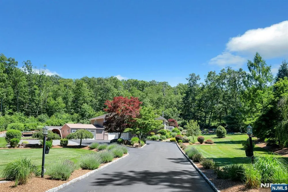 1034 Green Pond Road Rockaway Township, NJ 07435