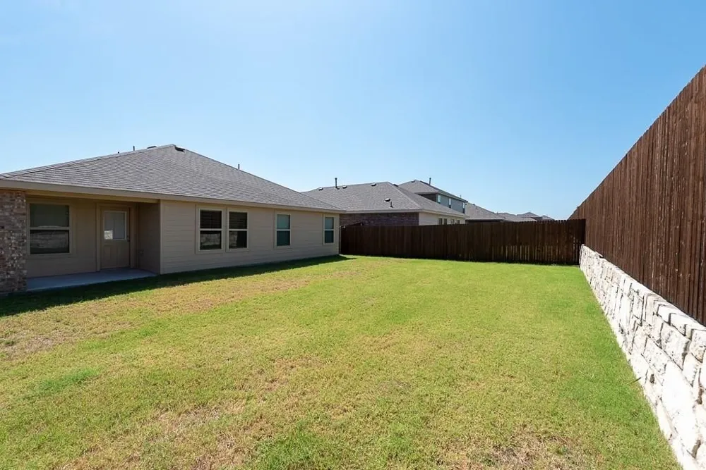 2126 Shady Glen Trail Princeton, TX 75407