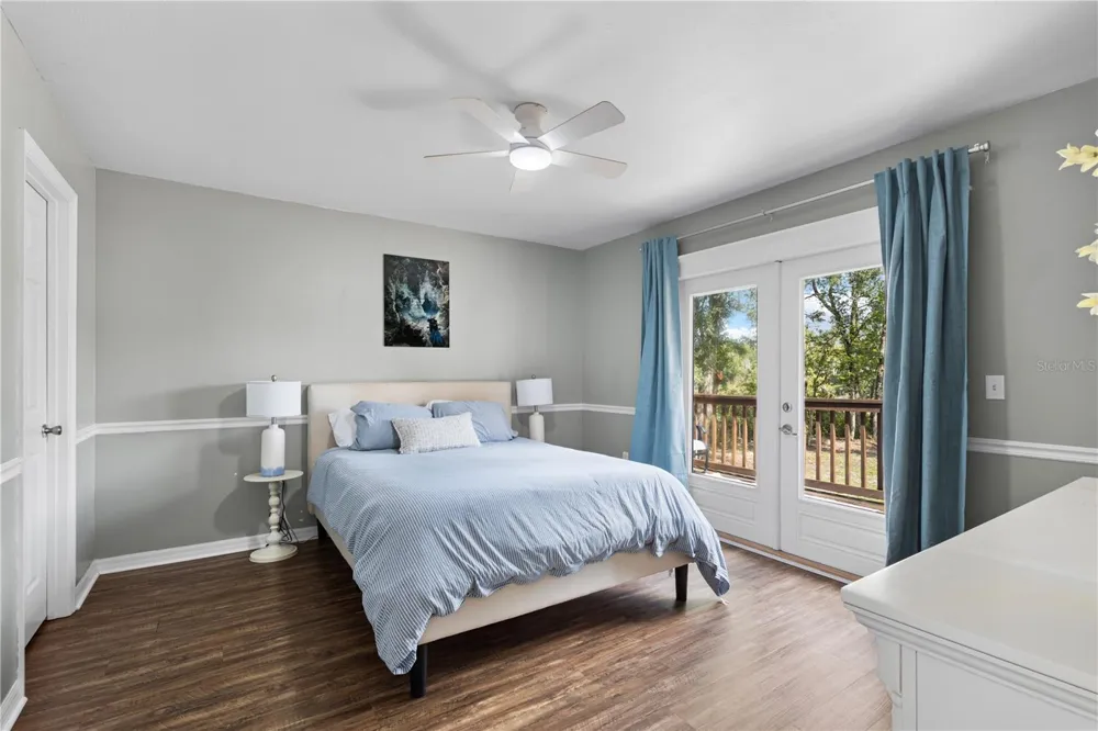 190 SE RIVERSIDE WEST DRIVE Branford, FL 32008