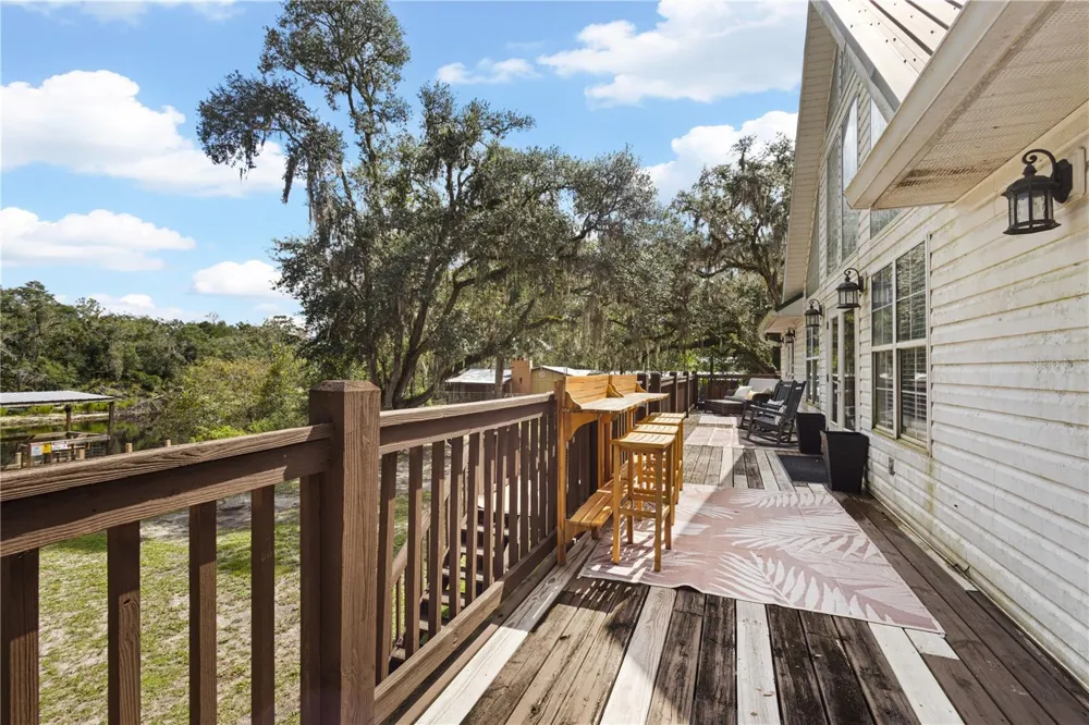 190 SE RIVERSIDE WEST DRIVE Branford, FL 32008