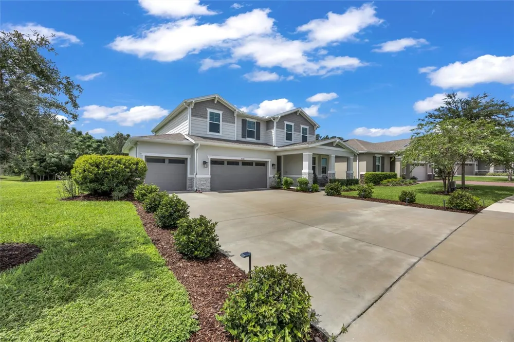 10484 SPRING LAKE DRIVE Clermont, FL 34711
