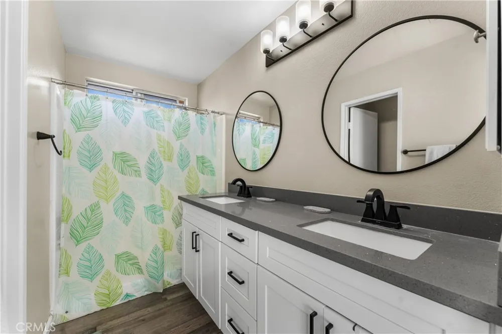 44257 Tahoe Way Lancaster, CA 93536