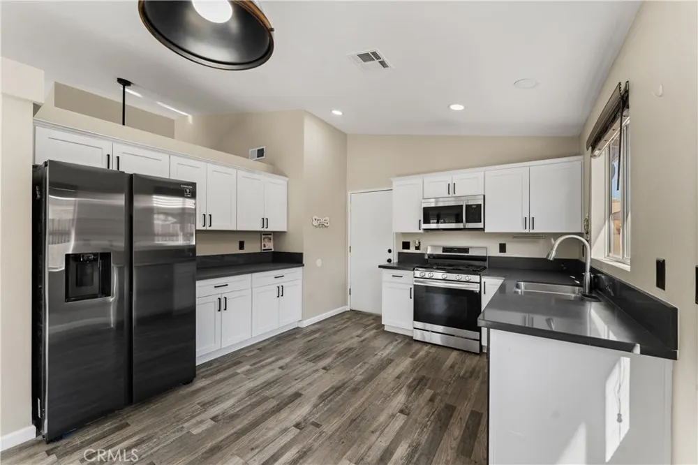 44257 Tahoe Way Lancaster, CA 93536