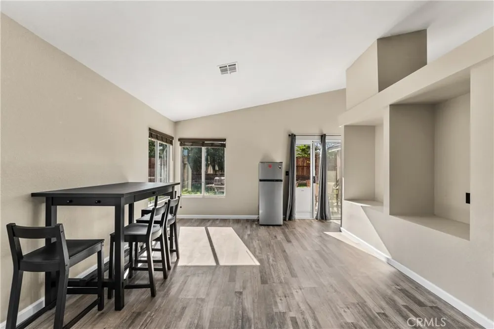 44257 Tahoe Way Lancaster, CA 93536