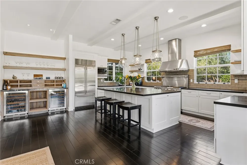 28850 Hampton Place Malibu, CA 90265