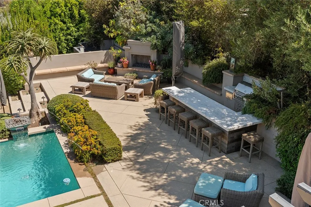 28850 Hampton Place Malibu, CA 90265