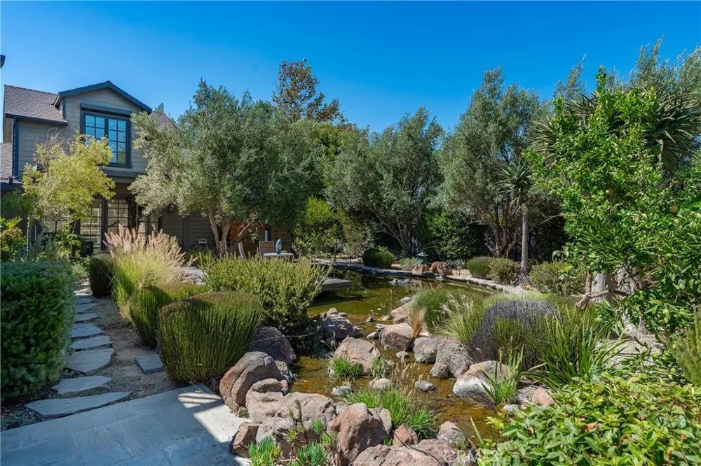 28850 Hampton Place Malibu, CA 90265