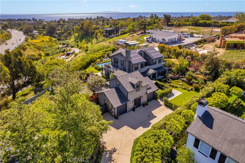 28850 Hampton Place Malibu, CA 90265