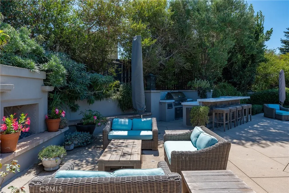 28850 Hampton Place Malibu, CA 90265