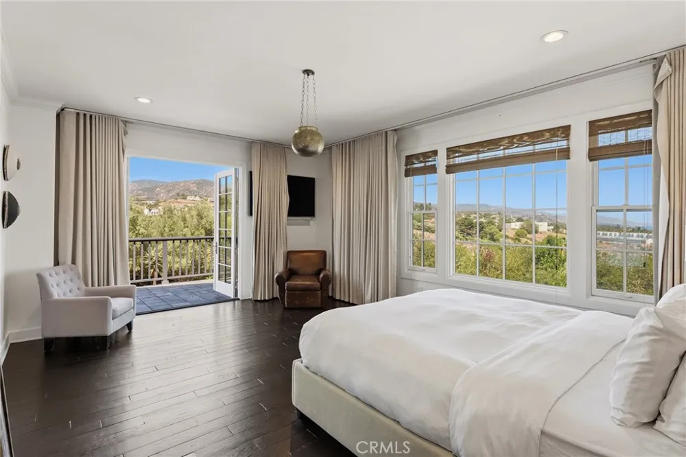 28850 Hampton Place Malibu, CA 90265