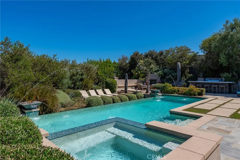 28850 Hampton Place Malibu, CA 90265