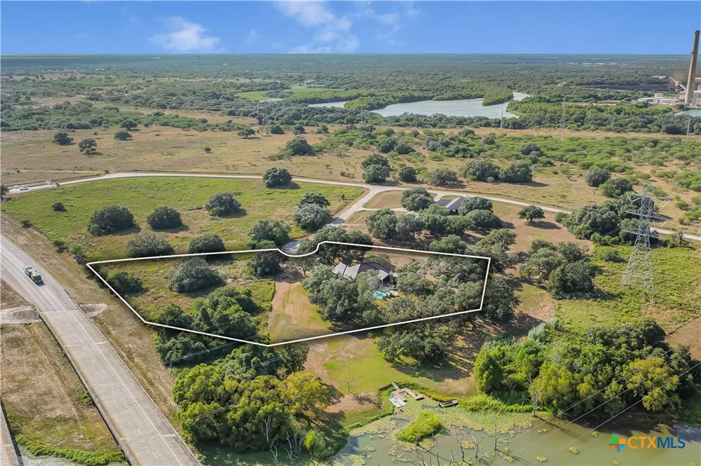 72 Perdido Court Victoria, TX 77905