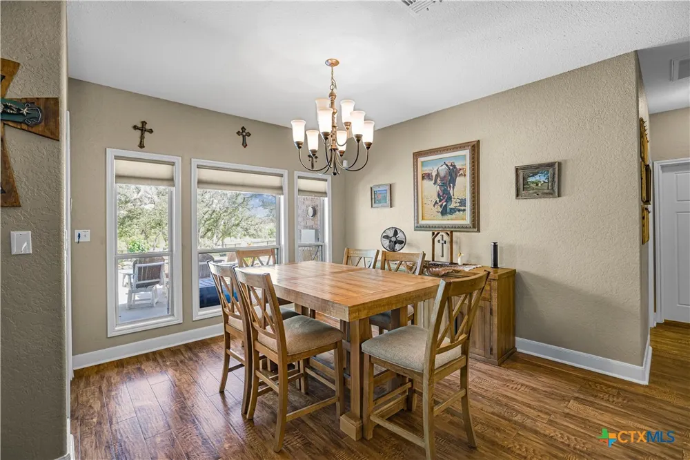 72 Perdido Court Victoria, TX 77905