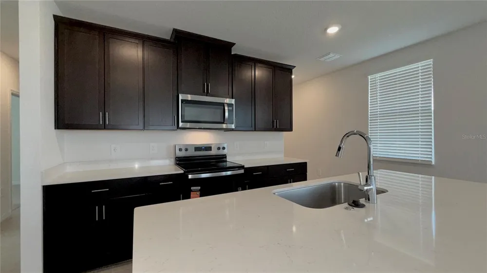 5117 NATIVE MILE LOOP Davenport, FL 33837