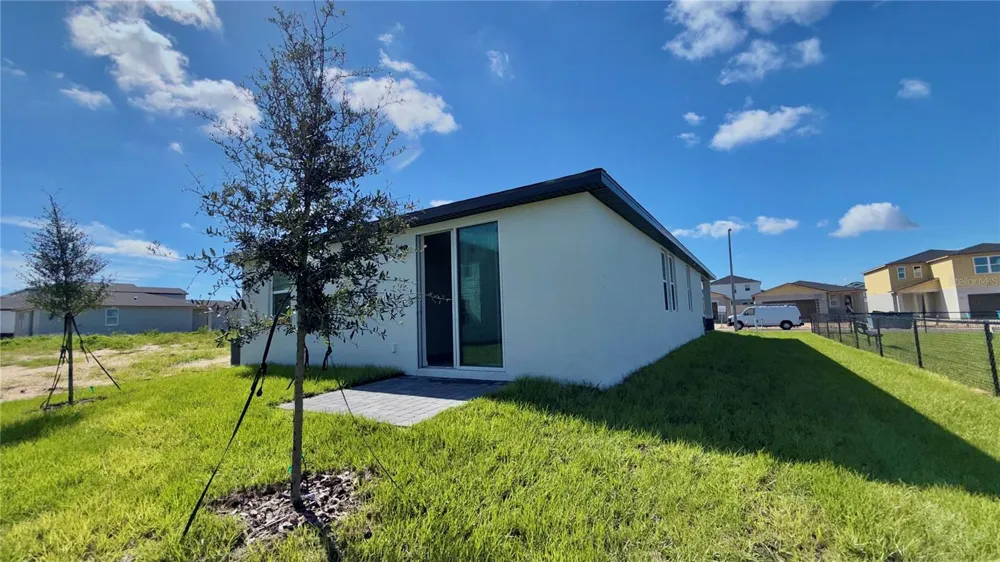 5117 NATIVE MILE LOOP Davenport, FL 33837
