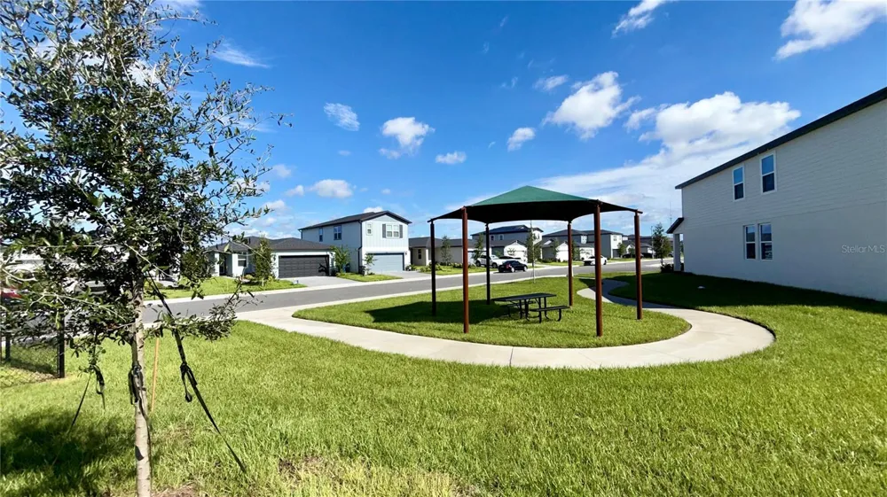 5117 NATIVE MILE LOOP Davenport, FL 33837