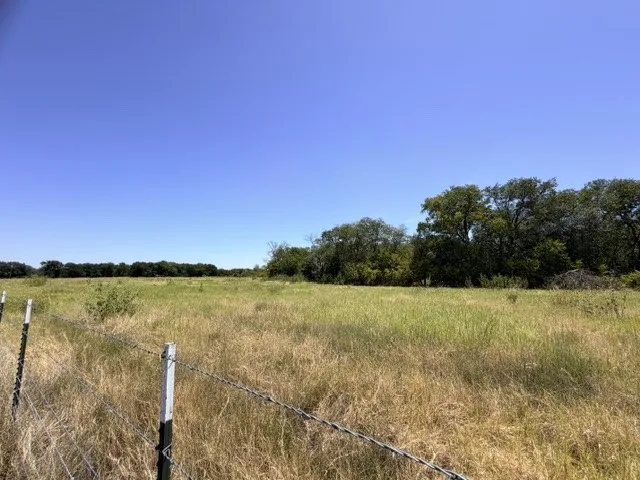 136 Hcr 2221 E Aquilla, TX 76622