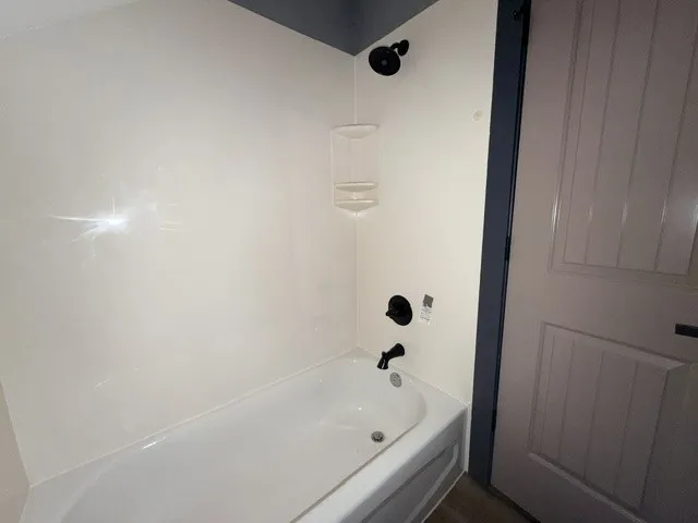 136 Hcr 2221 E Aquilla, TX 76622