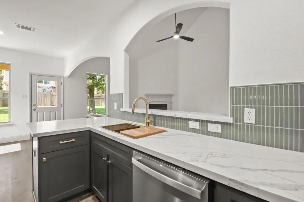 71 Black Swan Place Magnolia, TX 77354