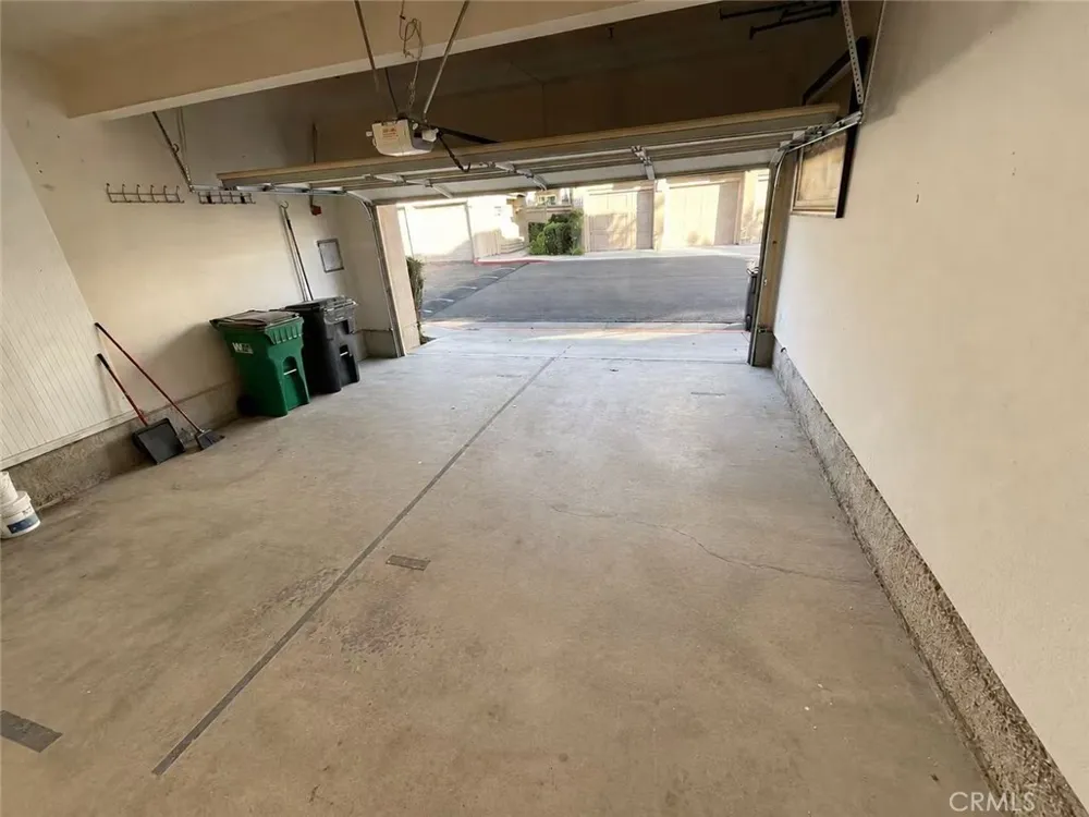 128 Cartier Aisle Irvine, CA 92620