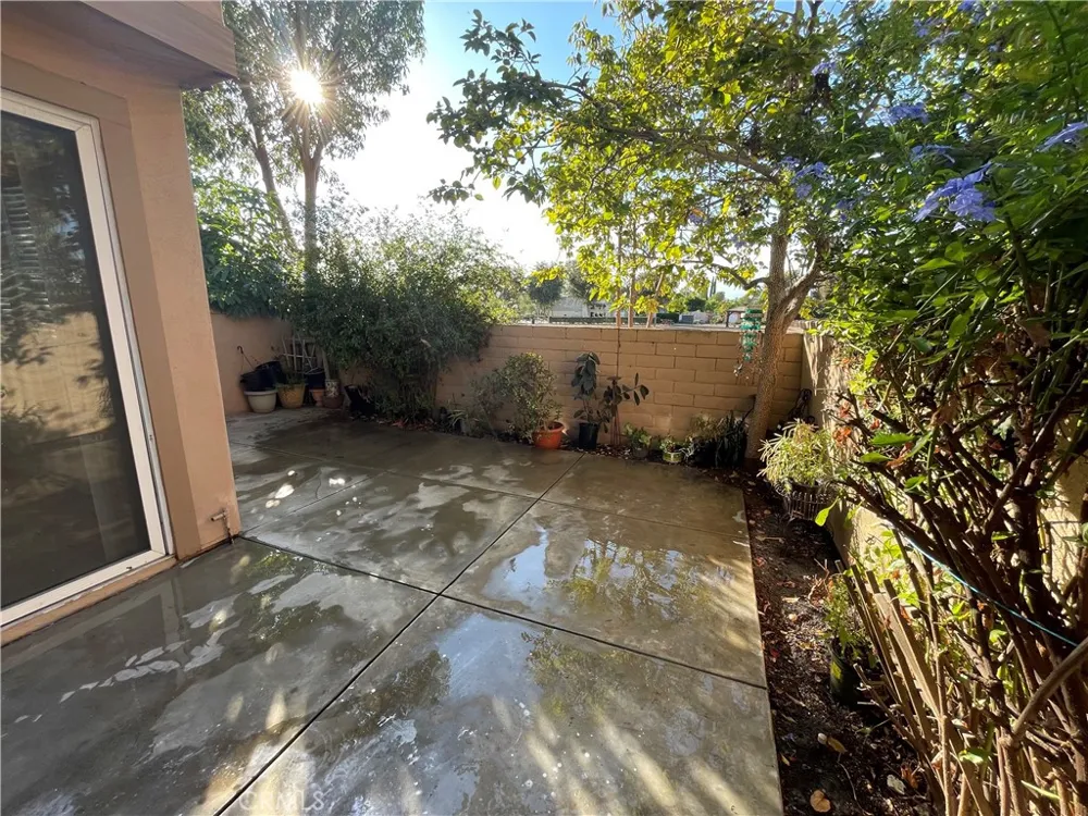 128 Cartier Aisle Irvine, CA 92620