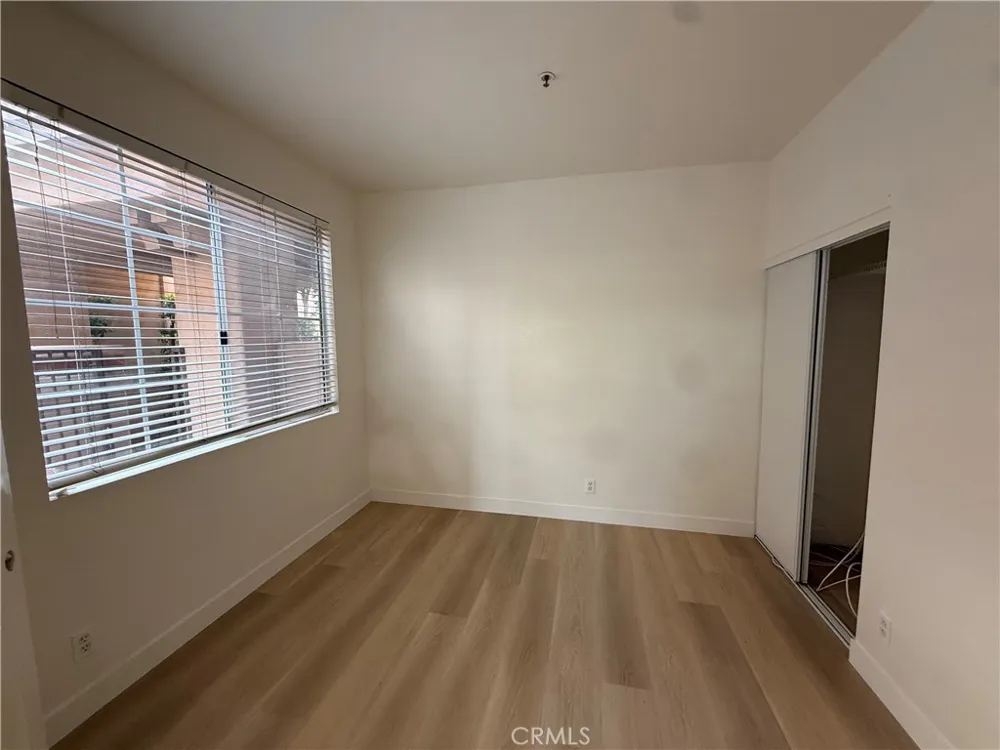 128 Cartier Aisle Irvine, CA 92620